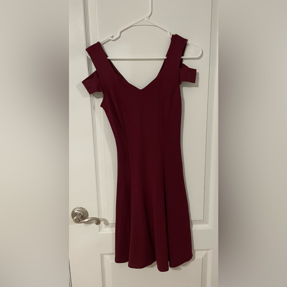 Women’s Summer Burgundy Cocktail Dress